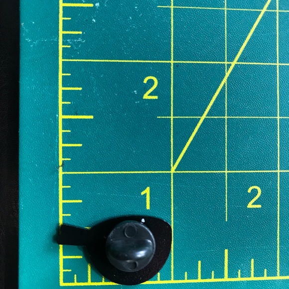 Blue Ramen Noodle Bowl Enamel Pin NWOT - Picture 6 of 6